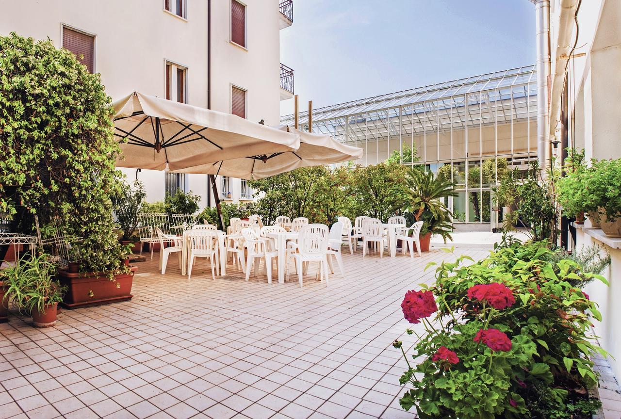 Hotel Al Sole Terme Abano Terme Exterior foto